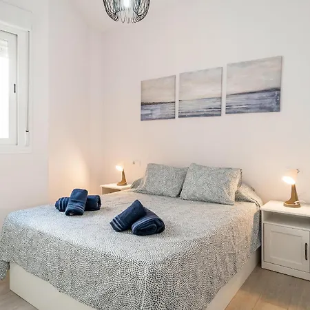 Beautiful Apartment In Fuengirola *